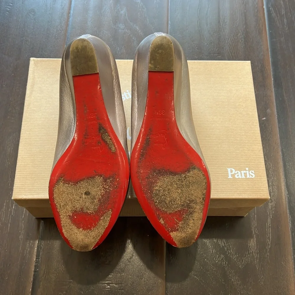 Christian Louboutin Light Gold Matatales 70 Peep Toe Wedges, size 38.5